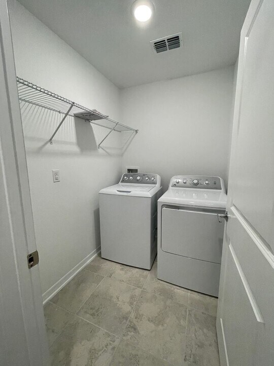 4334 Finch Ln in Kissimmee, FL - Building Photo