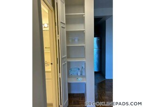 185 Freeman St in Brookline, MA - Building Photo - Building Photo