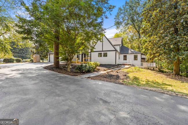 1620 Chevron Way in Atlanta, GA - Building Photo - Building Photo