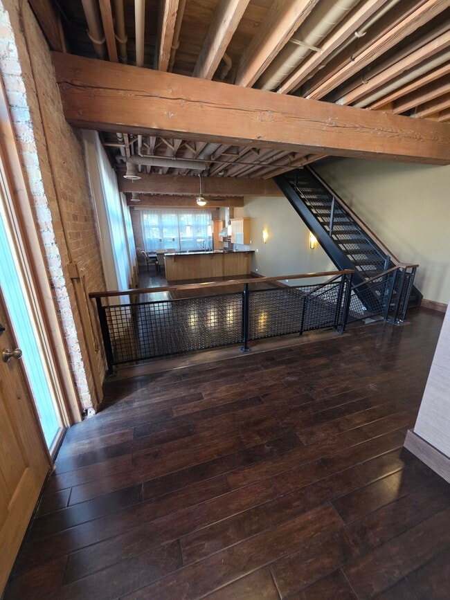 320 N Seminary Ave, Unit 320 in Woodstock, IL - Building Photo - Building Photo
