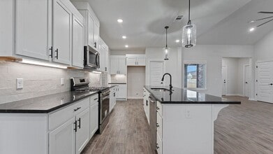 109 N Panther Ave in Farmington, AR - Building Photo - Building Photo