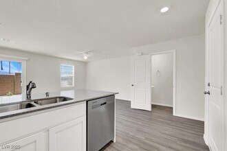 6065 Amaryllis Fls St in North Las Vegas, NV - Building Photo - Building Photo