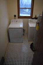 198 King Rd E in Ithaca, NY - Building Photo - Building Photo
