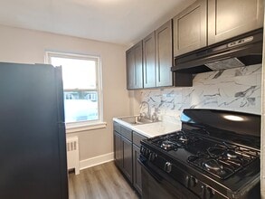 6760 Blakemore St in Philadelphia, PA - Building Photo - Building Photo