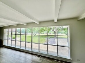 4827 Knoxville Ave in Peoria, IL - Building Photo - Building Photo