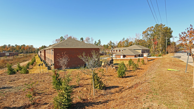 1486 Columbia Rd in Orangeburg, SC - Foto de edificio - Building Photo