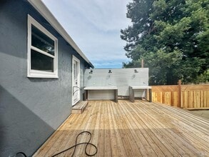 10 Joan Ave in Novato, CA - Building Photo - Building Photo