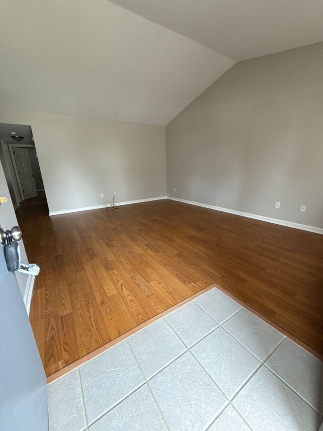 3928 Booker Ave in New Albany, IN - Building Photo - Building Photo