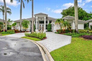 6419 NW 99th Dr in Parkland, FL - Building Photo