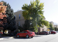 The Crestwood in Provo, UT - Foto de edificio - Building Photo