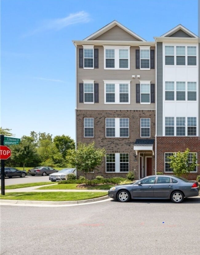 property at 5900 Whitehurst Ln