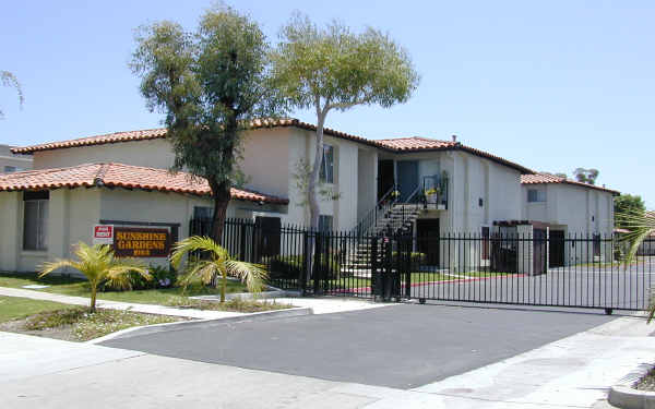 Sunshine Gardens Apartment in Buena Park, CA - Building Photo - Building Photo