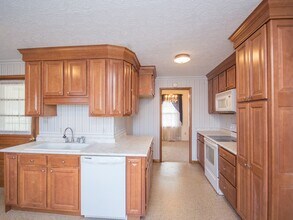 1302 Aston St in Athens, AL - Building Photo - Building Photo