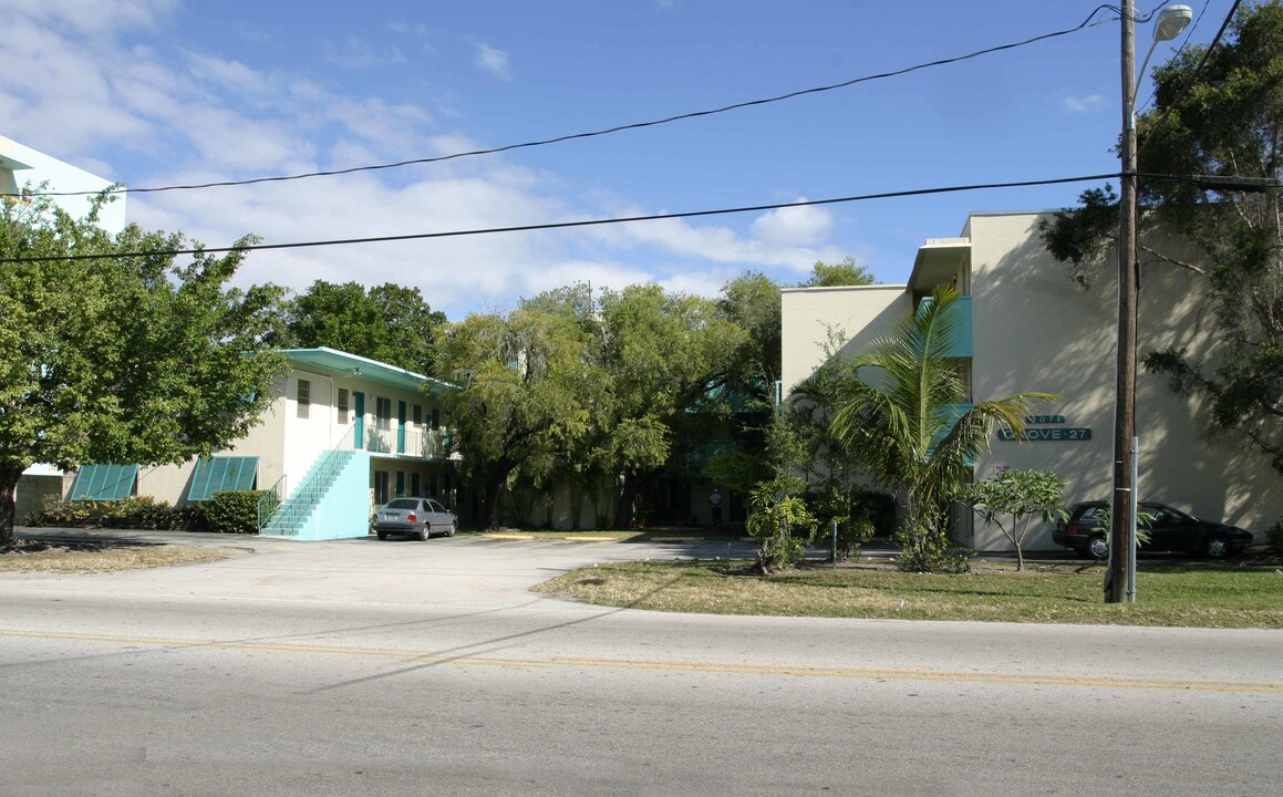 3071 SW 27th Ave in Coconut Grove, FL - Building Photo