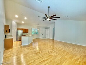 6171 Lancewood Way in Naples, FL - Foto de edificio - Building Photo