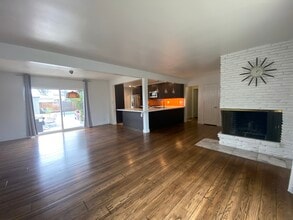 6312 Belmar Ave in Tarzana, CA - Foto de edificio - Building Photo