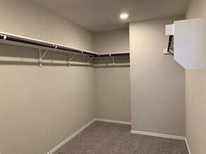 271 Kinsley Wy in New Braunfels, TX - Building Photo - Building Photo