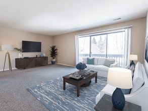Fox Hill Glens in Grand Blanc, MI - Building Photo - Building Photo