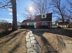 5603 Indigo Rd in Richmond, VA - Building Photo