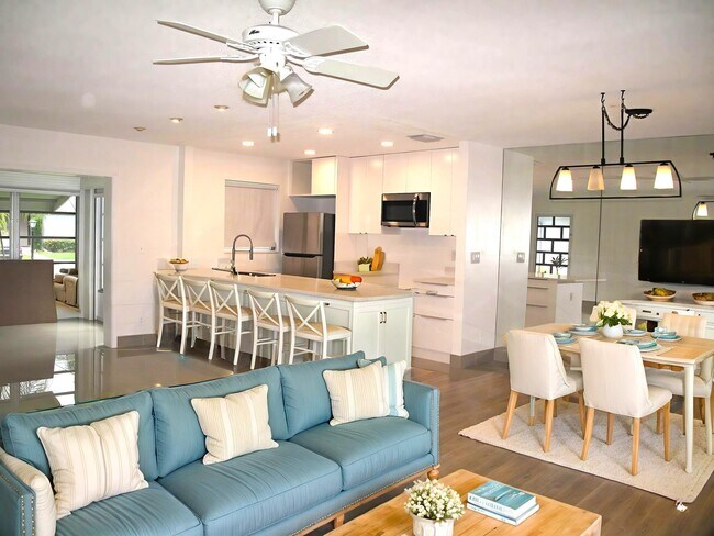 property at 1227 Club Dr W