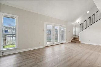 351 Jackson Ave in Mandeville, LA - Building Photo - Building Photo