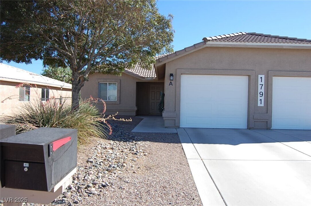 1791 Sycamore Ave in Pahrump, NV - Building Photo