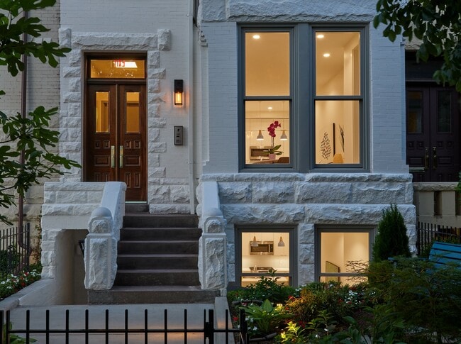 1739 17TH ST NW, Unit Apt 2