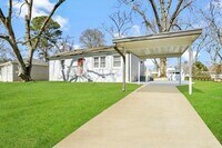 3444 Maryvale Dr photo'