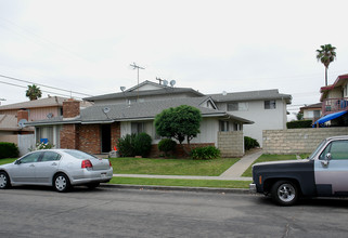 Balboa Apartments in Garden Grove, CA - Building Photo - Building Photo