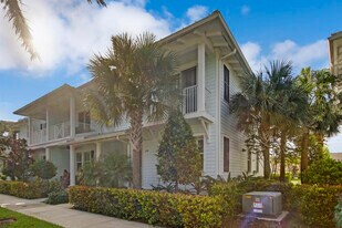 1168 S Community Dr in Jupiter, FL - Building Photo