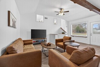 453 Chamberlin Dr, Unit SI ID1472907P in Ballwin, MO - Building Photo - Building Photo