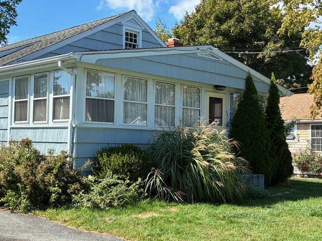 64 Kelsey Pl in Madison, CT - Building Photo - Building Photo