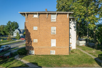 Machen St Apartments in Toledo, OH - Building Photo - Building Photo