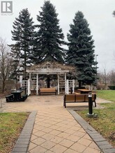 18-618 Hillcrest Ave in Toronto, ON - Building Photo - Building Photo