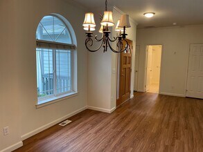 1406 Everette Ln in Freeland, WA - Building Photo - Building Photo