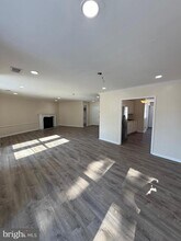 7801 Montgomery Ave in Elkins Park, PA - Building Photo - Building Photo