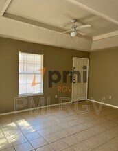 1913 Villa Linda Ave in Edinburg, TX - Building Photo - Building Photo