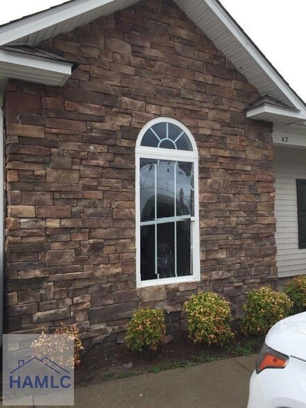 401 Barry McCaffrey Blvd in Hinesville, GA - Building Photo