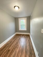 107 Parkhurst St, Unit 2 in Pittsburgh, PA - Building Photo - Building Photo