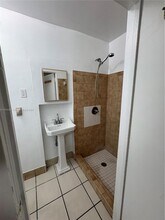 812 SW 19th Ave in Miami, FL - Building Photo - Building Photo