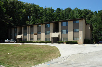 Windwood Apartments in Atlanta, GA - Building Photo - Building Photo