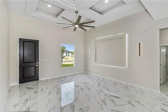 20 E Sabinal Ave in Hidalgo, TX - Building Photo - Building Photo