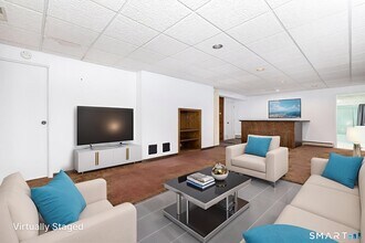 428 Maple St in Litchfield, CT - Building Photo - Building Photo