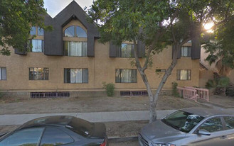 720 Orange Grove Ave, Unit three Apartments