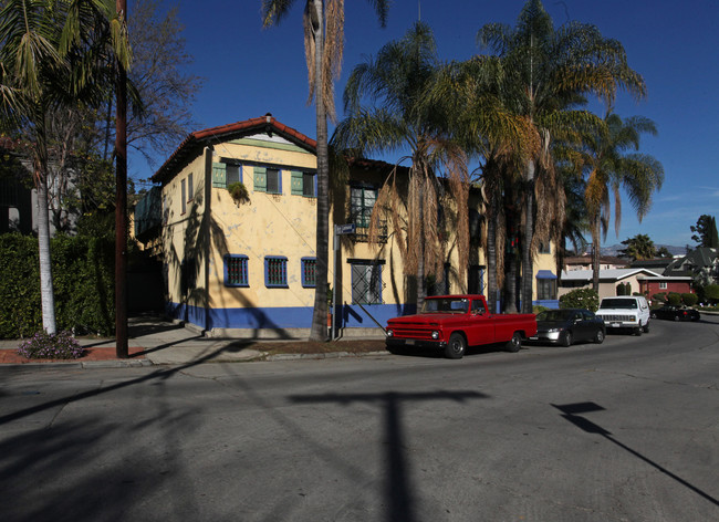 3488-3490 Rowena Ave in Los Angeles, CA - Building Photo - Building Photo