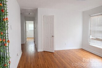 4131 Woodgreen Terrace in Charlotte, NC - Building Photo - Building Photo