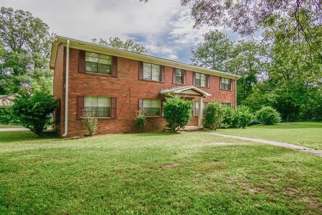 Hawthorne Manor in Atlanta, GA - Foto de edificio - Building Photo