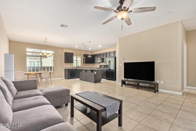 2150 W Alameda Rd in Phoenix, AZ - Building Photo - Building Photo