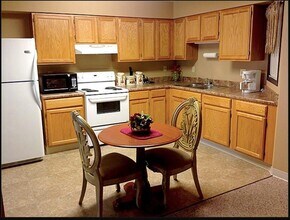 741 Streeter Dr in North Sioux City, SD - Building Photo - Building Photo