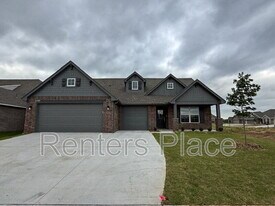 12308 S Maplewood Ave in Bixby, OK - Building Photo